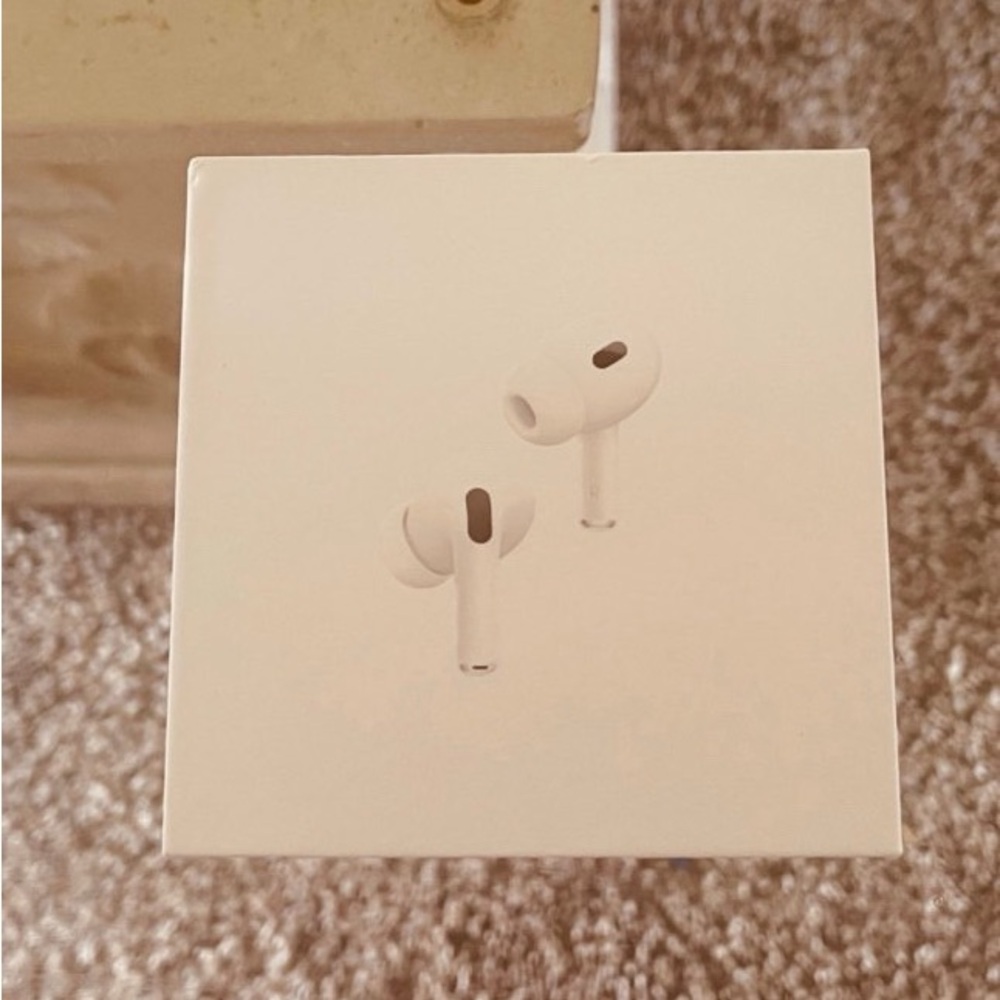 Apple AirPods Pro Wireless Earbuds